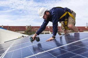 Zonnepanelen kopen: wel of niet doen?